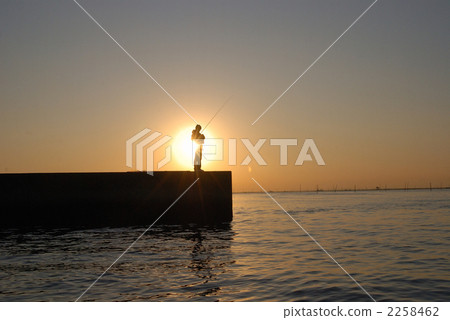 黃昏的大海 黃昏的大海 2258462