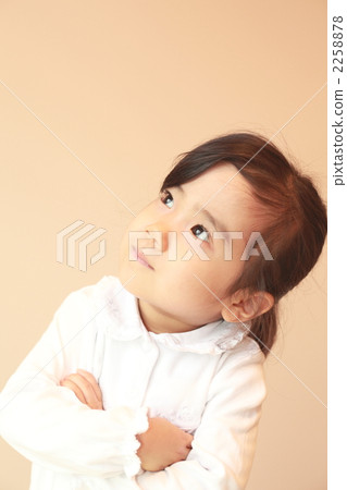 Thinking girl 2258878