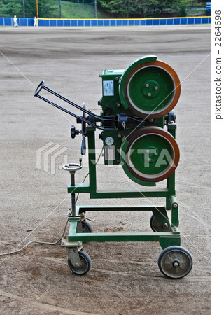 Pitching machine (Yachiyo High School Grounds/1-1-1 Katsutadaiminami, Yachiyo City, Chiba Prefecture) 2264698