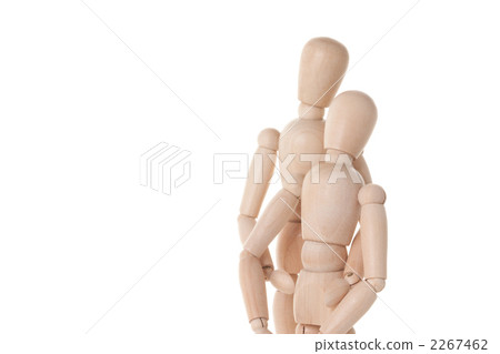 Couple cuddling 2267462