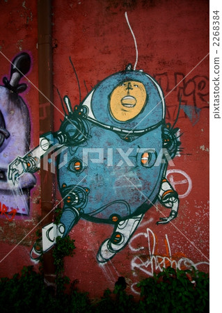 cosmonaut, spaceman, mural 2268384