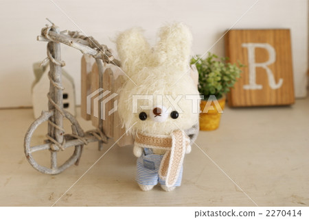 Usagi in the Rabbit 2270414