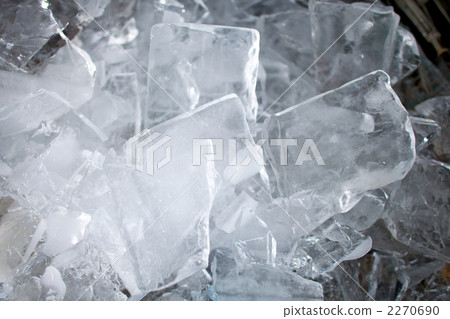 Ice 2270690