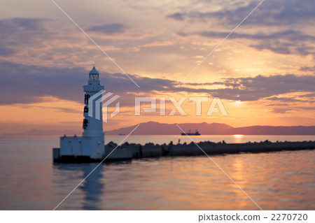 Kobe Port Lighthouse 2270720
