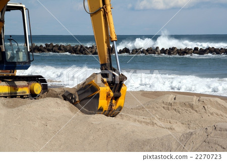 Sand pickup Shimba coast 2270723