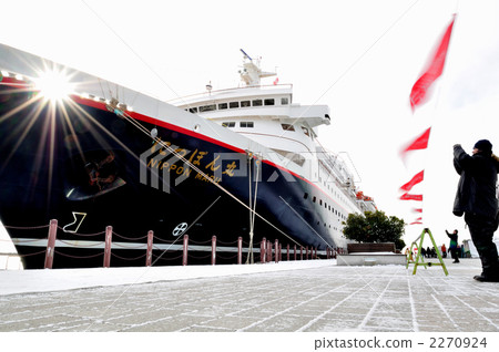 一名男子射擊客船“Nippon Maru” 2270924