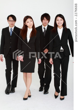 Business team to walk 2276688