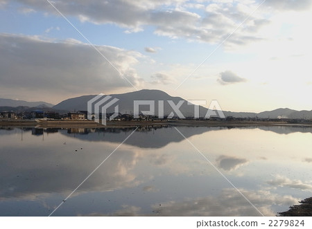 Mount Elephant 2279824