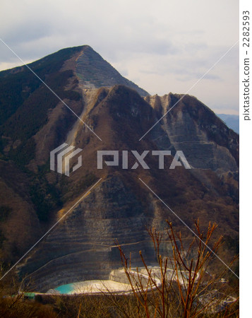 Mountain views of Mt. 2282593