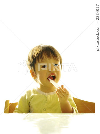 toothpaste, little child, toddler 2284037