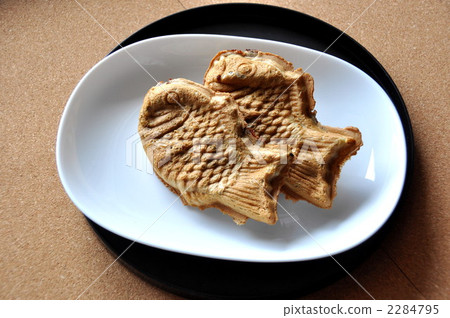 sebeam-shaped red bean cake, two, red bean jam 2284795