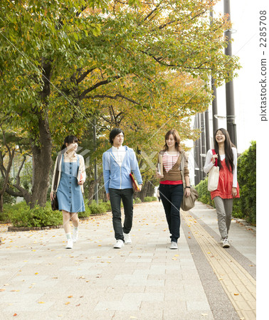 男人和女人 男女 學生 2285708