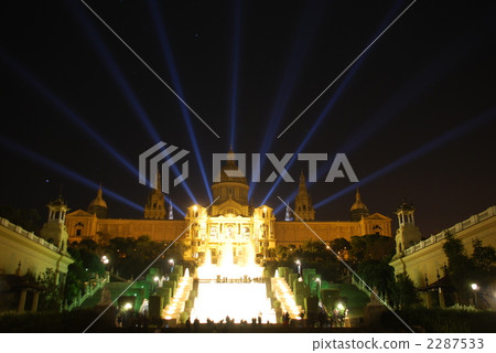 Light up of the Catalan art museum 2287533