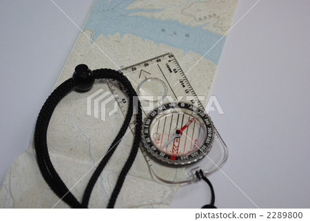 Compass and map 2289800