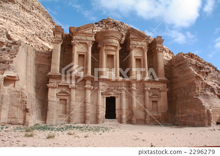 Jordan / Petra ruins "Ed Dill" 2296279