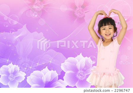 Illustration line _k _ 525347 2296747