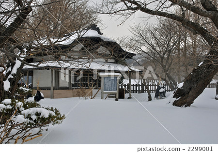 Walking around Matsumae · Matsumaejo Castle Honmaru front gate entrance 2299001