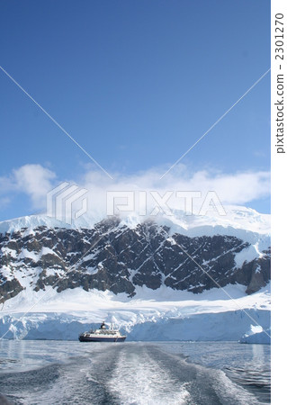 cruise, cruises, passenger boat 2301270