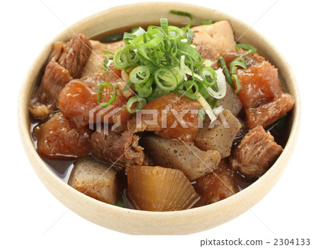 Boiled beef stew 2304133