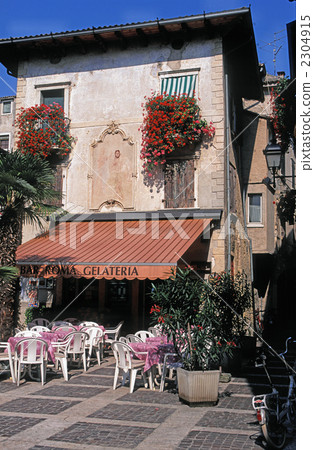 Cafe of Northern Italy Cafe of Northern Italy 2304915