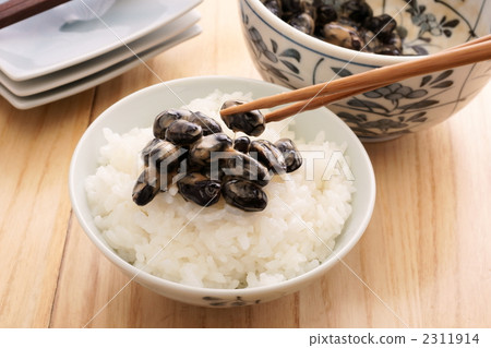 納豆飯與黑豆大粒納豆 納豆飯與黑豆大粒納豆 2311914