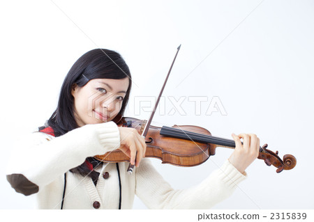 一個女人拉小提琴 一個女人拉小提琴 2315839