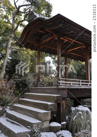 雪佛教牧師 雪佛教牧師 2316313