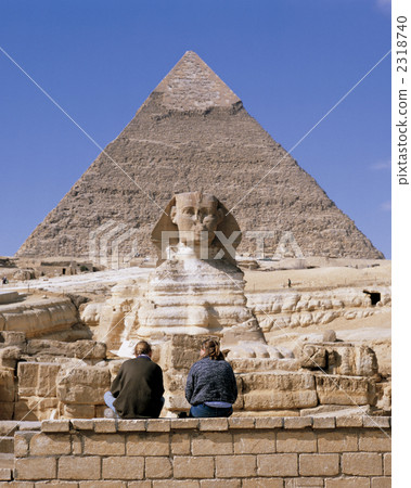 Pyramid and Sphinx 2318740