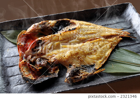竹莢魚剖開曬乾 烤魚 日本料理 2321346