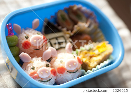 手工製作的午餐盒 2326615