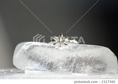 鑽石戒指 2327360