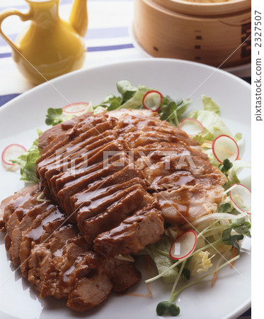 Boiled chicken 2327507