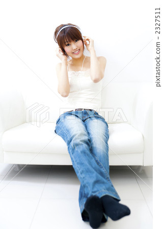 living room, beautiful, clean 2327511