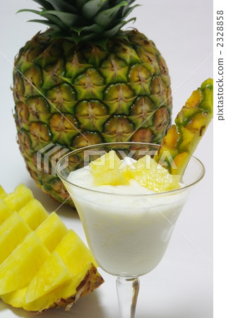 菠蘿 2328858