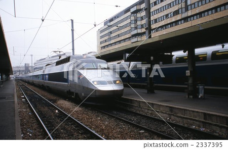 French Shinkansen 2337395