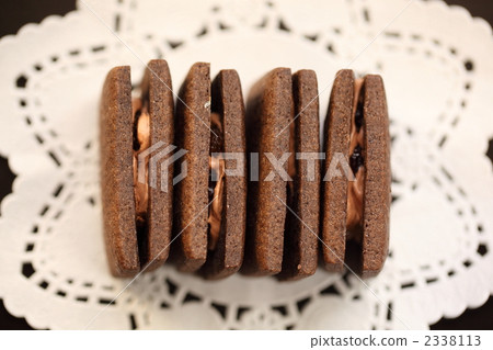 baked good, snack, race newspaper 2338113