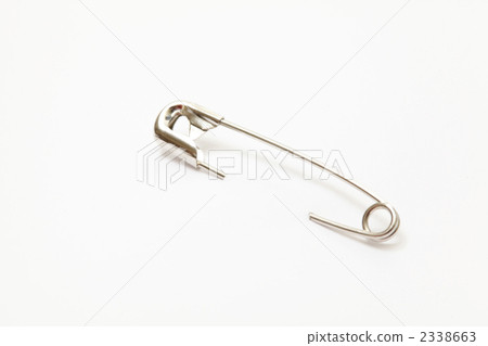 Safety pin 2338663
