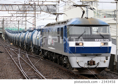 EF 210 - 125 Oil Freight Train 2343458