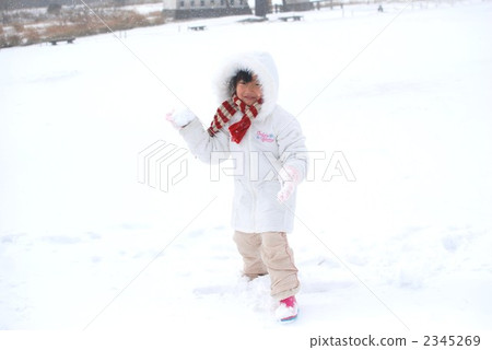 雪球大戰 女生 女 2345269