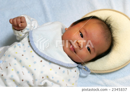 嬰兒 2345837