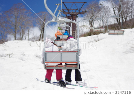 lift  lift  2347316