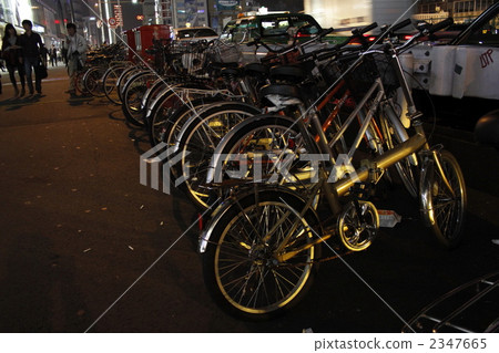 Abandoned bicycle at night 2347665
