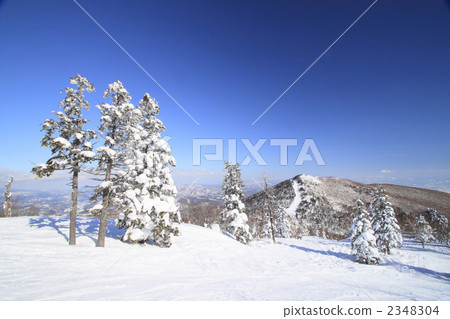 The slopes of Anji Tobara 2348304