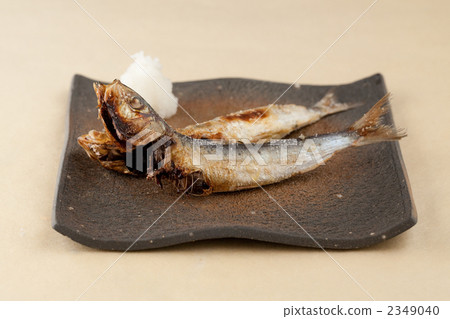 Salt-grilled sardines 2349040