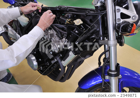 Maintenance of motorcycle 2349871