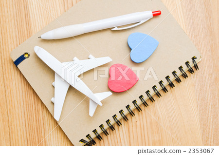 model, stationery, notebook 2353067