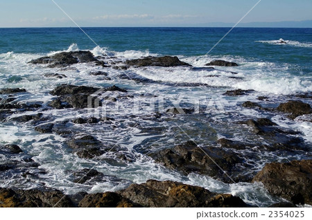 Akitani coast 2354025