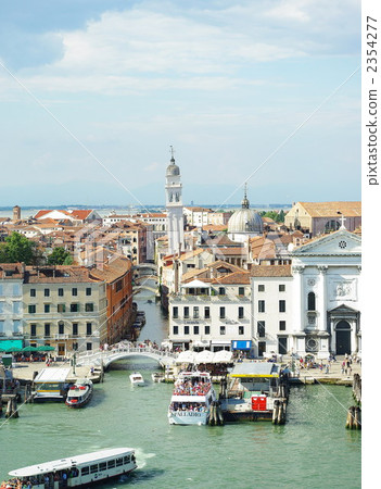 vaporetto stop, Leaning Tower, venetian 2354277
