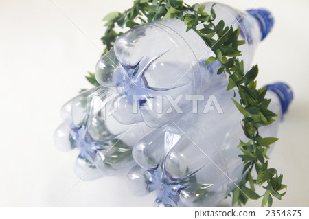 PET bottles 2354875