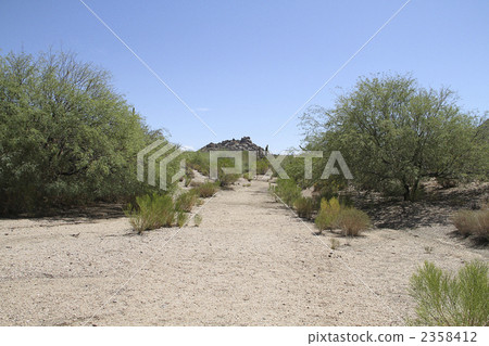 山路 直路 碎石路 2358412